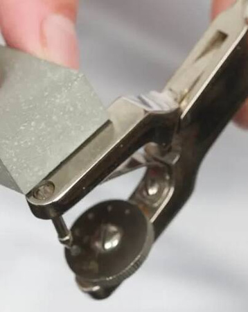 PORAFLEX ultra blok ścierny 400 do usuwania rdzy nalotowej, polerowania i czyszczenia narzędzi metalowych, medycznych, 40x25x12mm